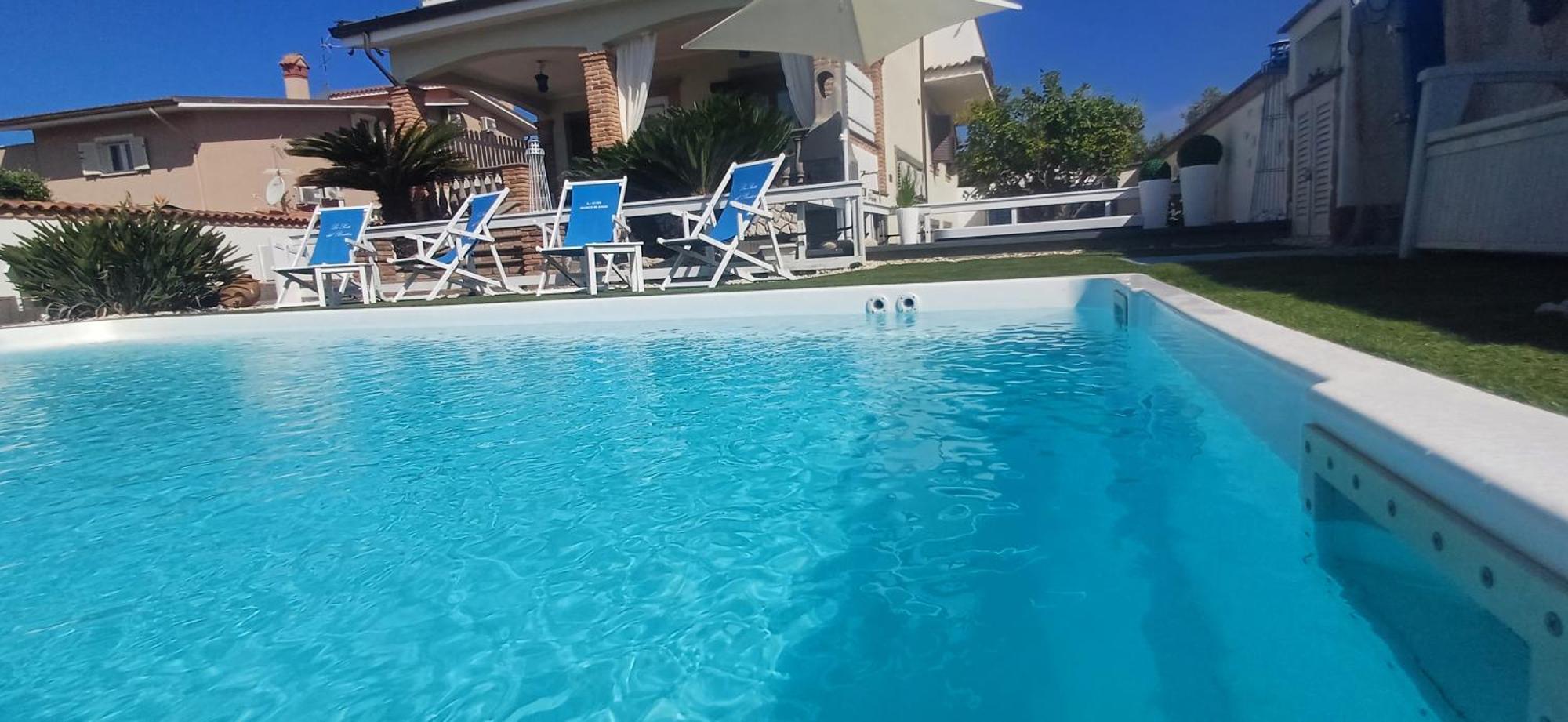 Alloggi Turistici Con Piscina Palestra Jacuzzi Sauna Анціо Екстер'єр фото